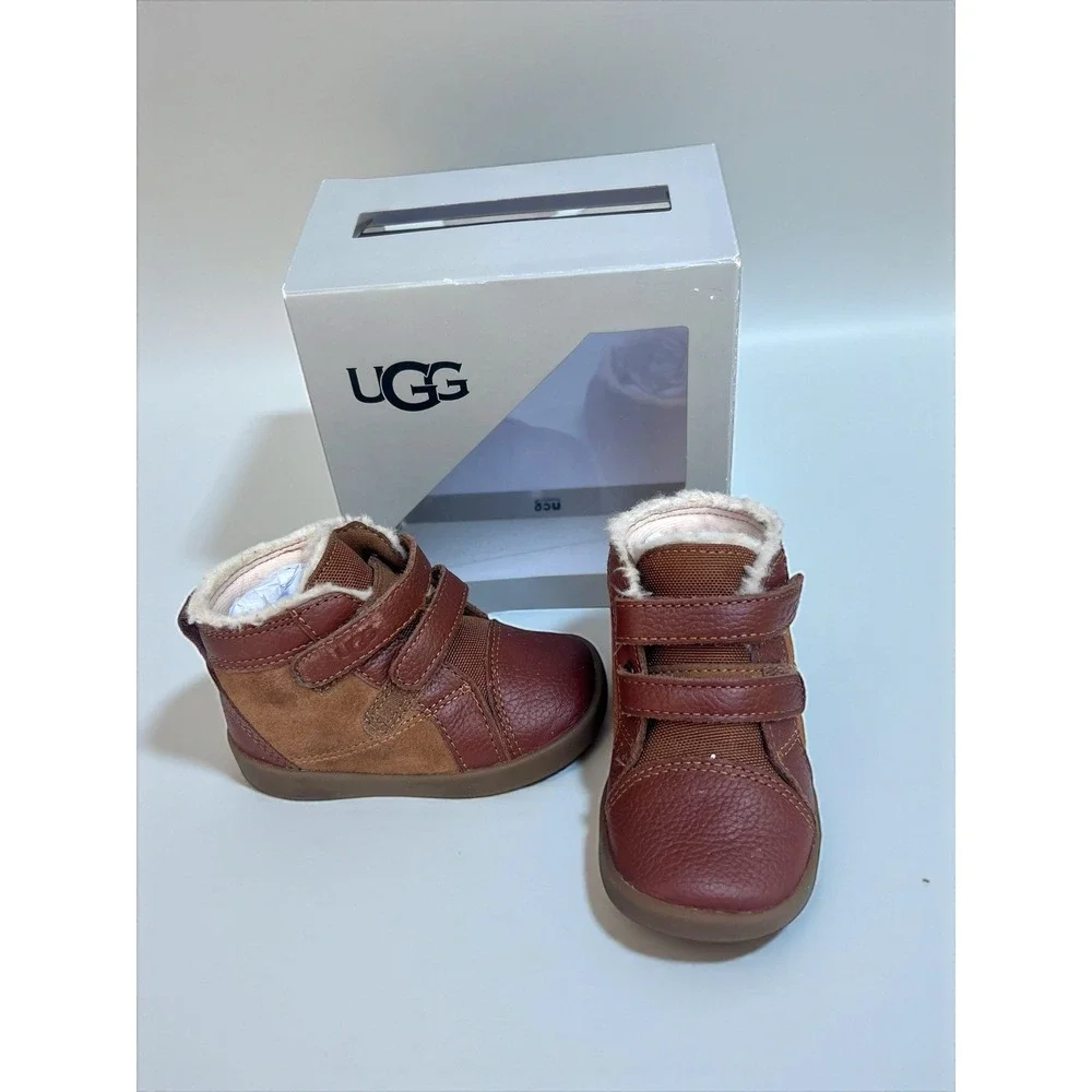 UGG Baby RENNON II SNEAKERS 1143651I CHESTNUT Suede Boots 04/05 In Box 12-18 Mon